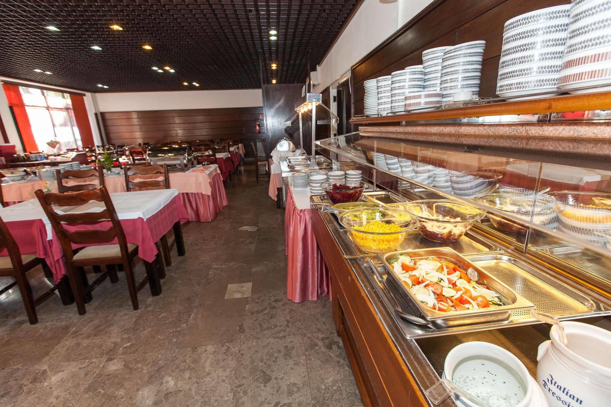 קריקווניצה Hotel Zagreb מראה חיצוני תמונה